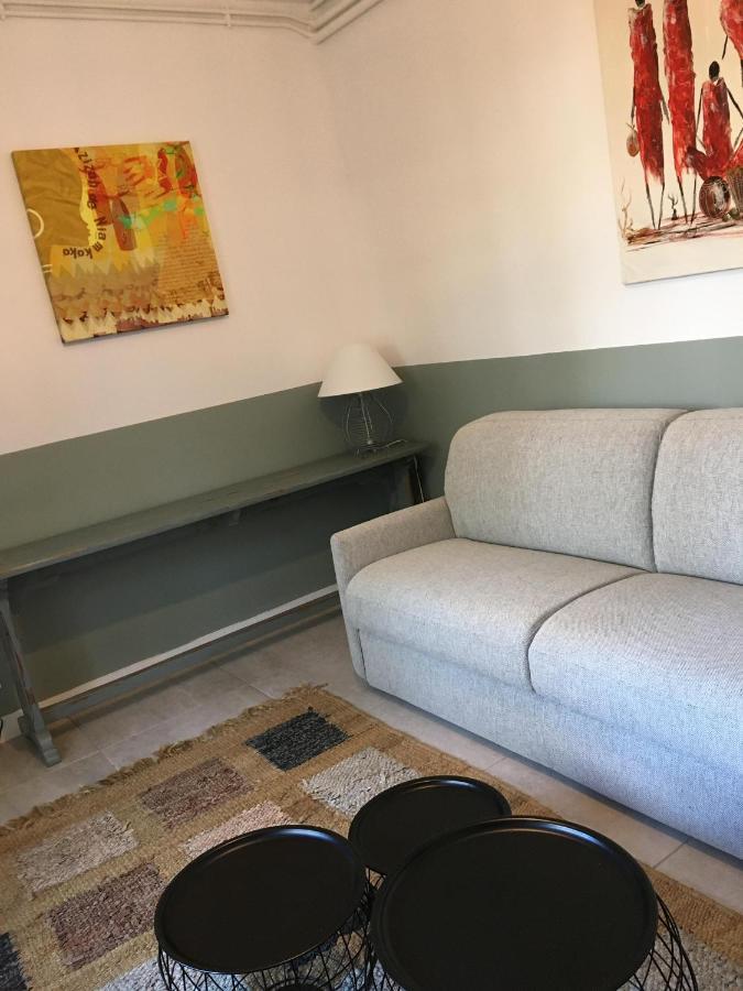 Les Ombrees Guest house